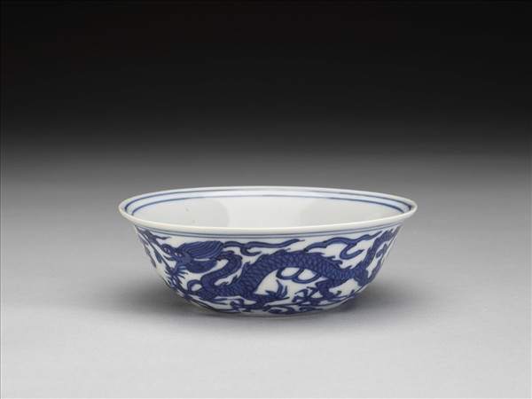 青花龍鳳紋碗