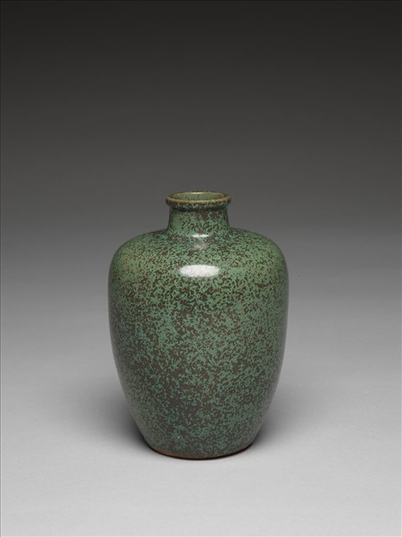 綠釉鐵斑瓶