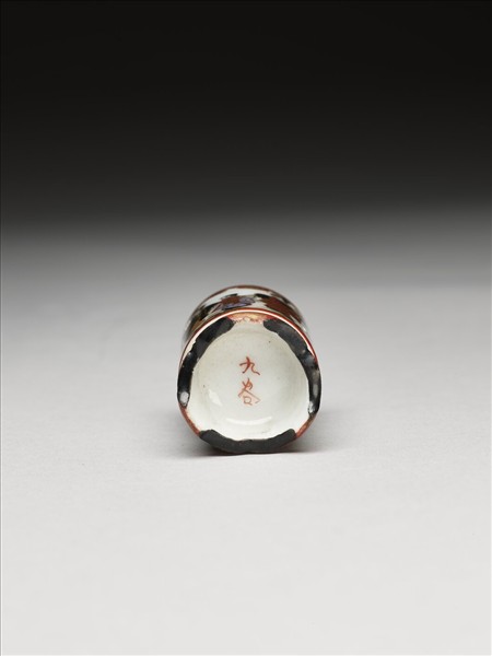 日本 九谷燒 五彩人物花卉紋筒