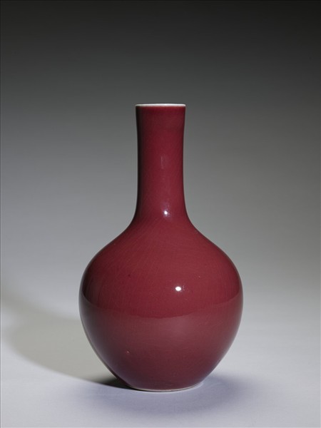 紅釉瓶