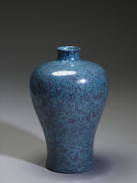 爐鈞釉梅瓶