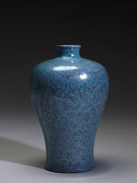 爐鈞釉梅瓶