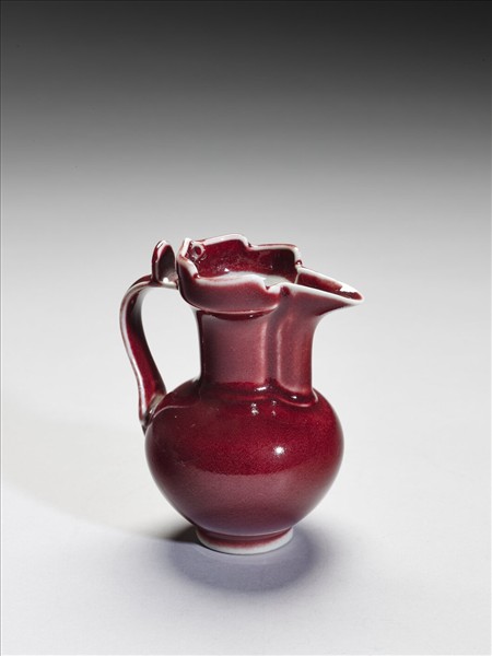 寶石紅釉僧帽壺