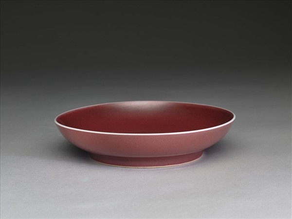 霽紅釉盤