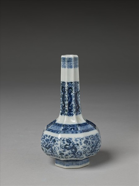 青花龍鳳紋八稜瓶