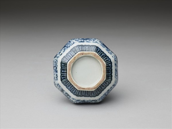 青花龍鳳紋八稜瓶