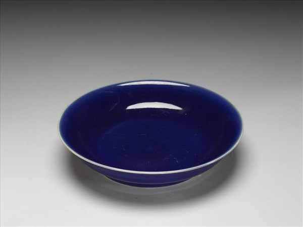霽青釉盤
