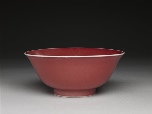 霽紅釉碗