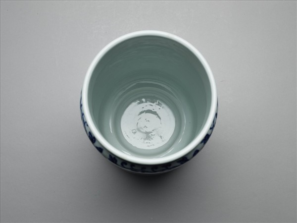 青花幾何紋壯罐