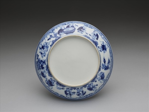 青花嬰戲圖盤