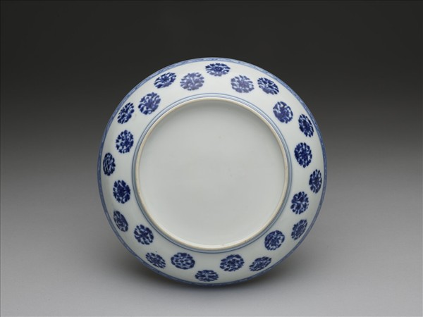 青花四季團花果紋盤