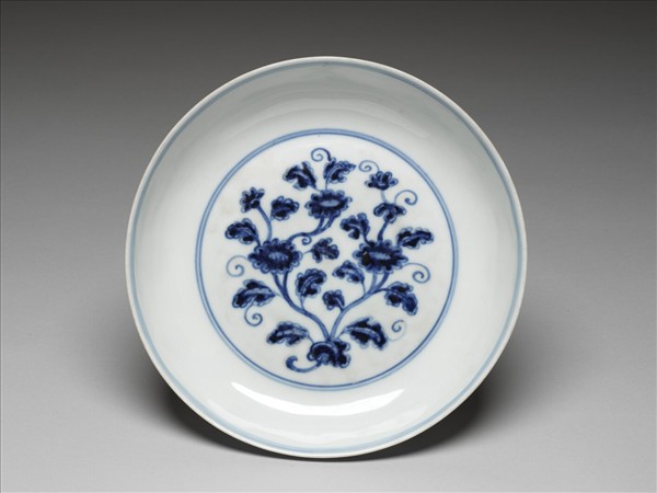 青花四季團花果紋盤