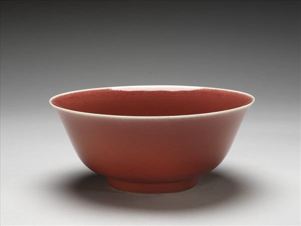 霽紅釉碗
