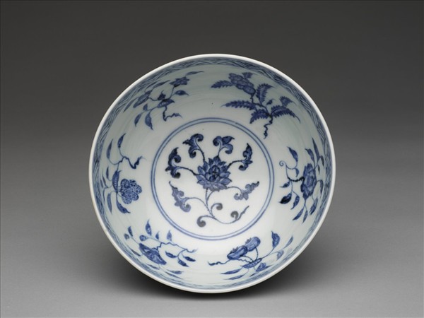 青花花卉紋碗