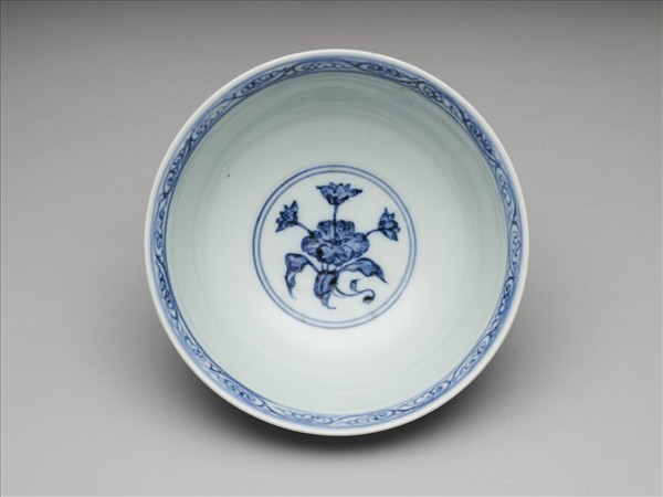 青花花卉紋碗