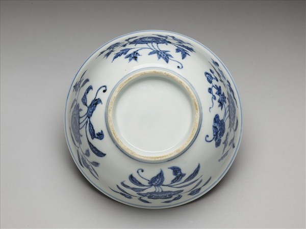 青花花果紋碗