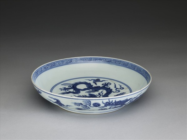 青花雲龍紋盤