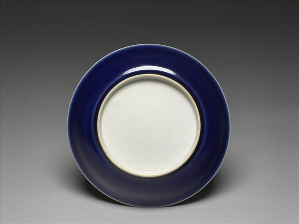 霽青釉白裡盤