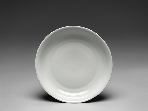 霽青釉白裡盤