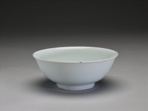 甜白釉碗
