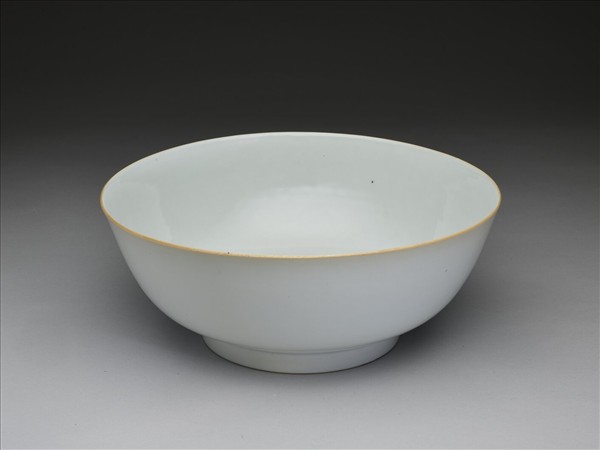 白釉碗