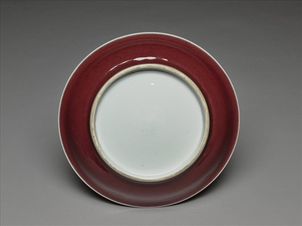 寶石紅釉盤