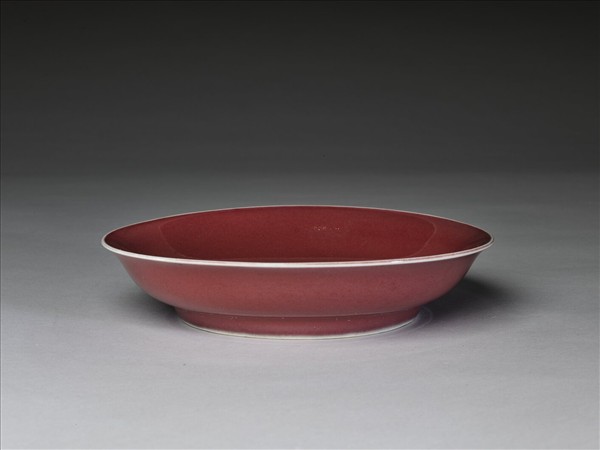 寶石紅釉盤