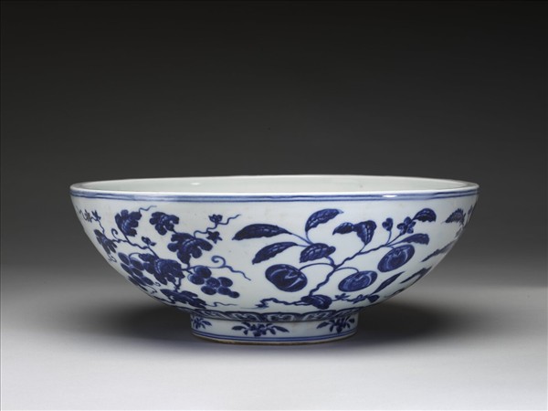 青花花果紋圓洗