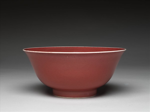 紅釉碗