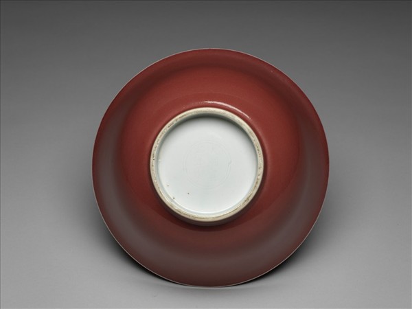紅釉碗