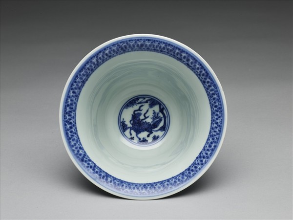 青花三羊開泰圖仰鐘式碗