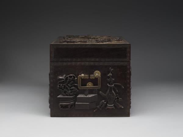 紫檀博古圖長方匣