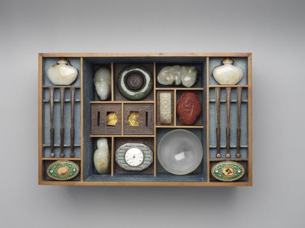 紫檀博古圖長方匣