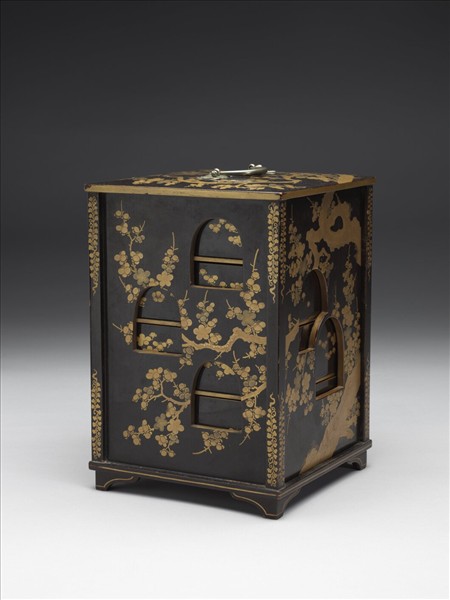 梅蒔繪四層提盒