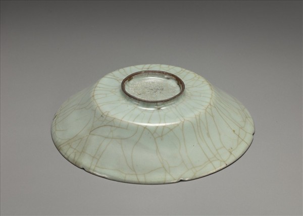 官窯 青瓷葵口盤