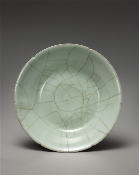 官窯 青瓷葵口盤