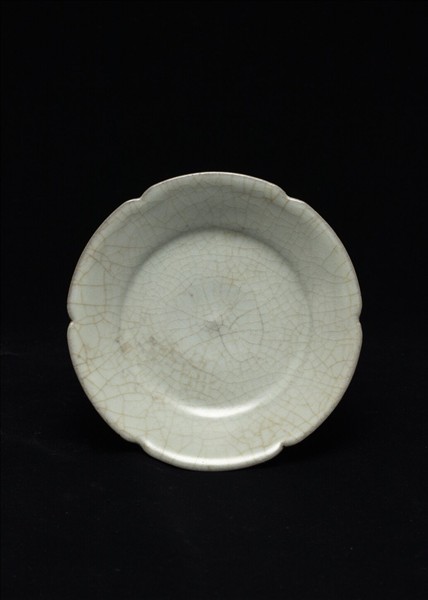 官窯 青瓷葵口碟