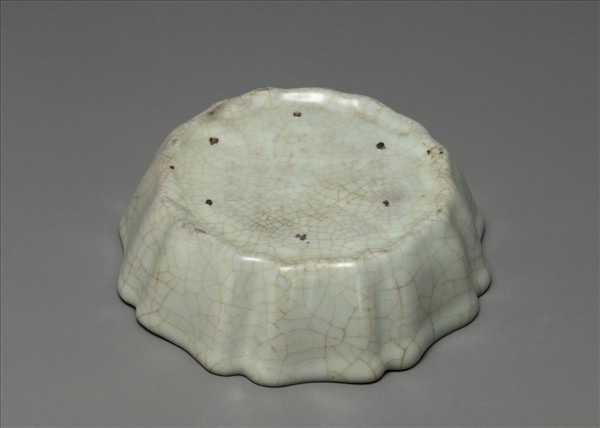 官窯 青瓷花式洗