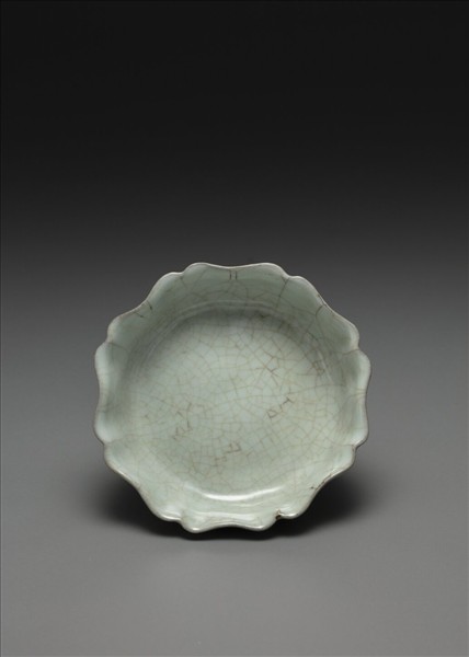 官窯 青瓷花式洗