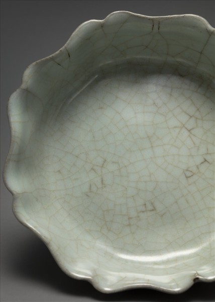 官窯 青瓷花式洗