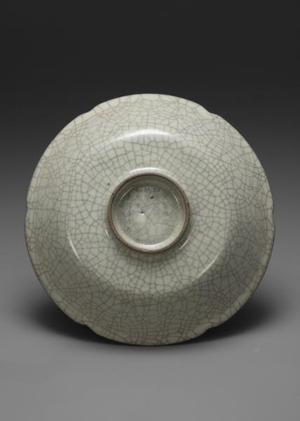 哥窯 青瓷葵口盤