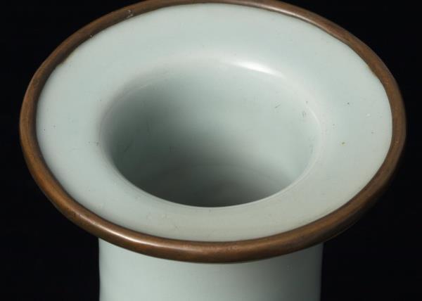 龍泉窯 青瓷紙槌瓶