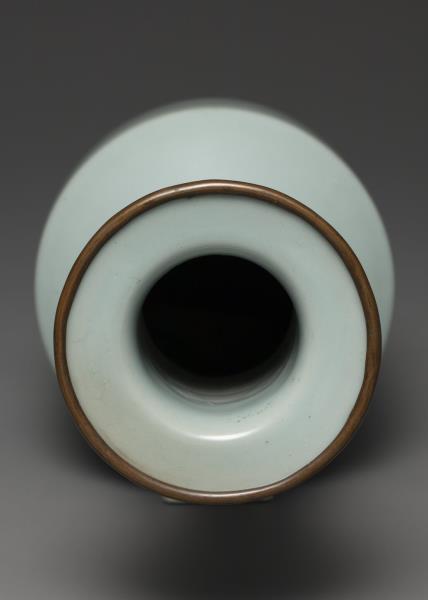 龍泉窯 青瓷紙槌瓶