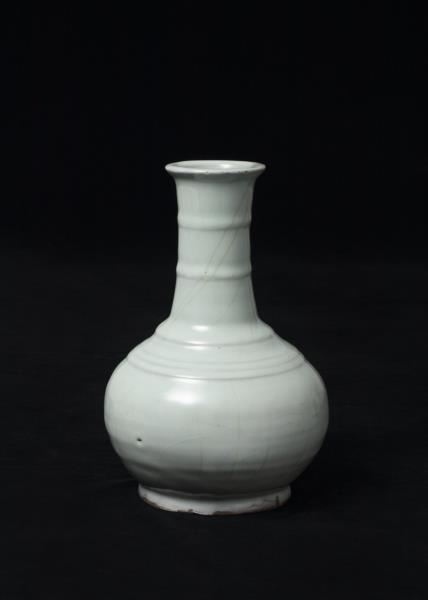 官窯 青瓷弦紋瓶