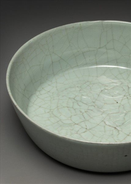 官窯 青瓷印花龍紋洗