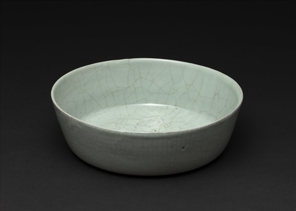 官窯 青瓷印花龍紋洗