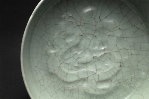 官窯 青瓷印花龍紋洗