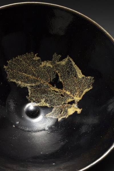 吉州窯 黑釉木葉紋茶盞