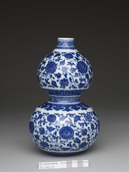 青花花卉紋葫蘆瓶