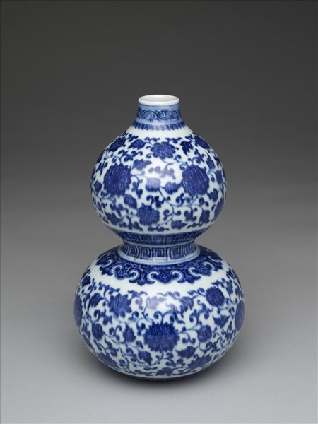 青花花卉紋葫蘆瓶